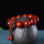 Rosewood Green Sandalwood Small Leaf Red Sandalwood Dragon Carved Protection Bracelet - Image 15